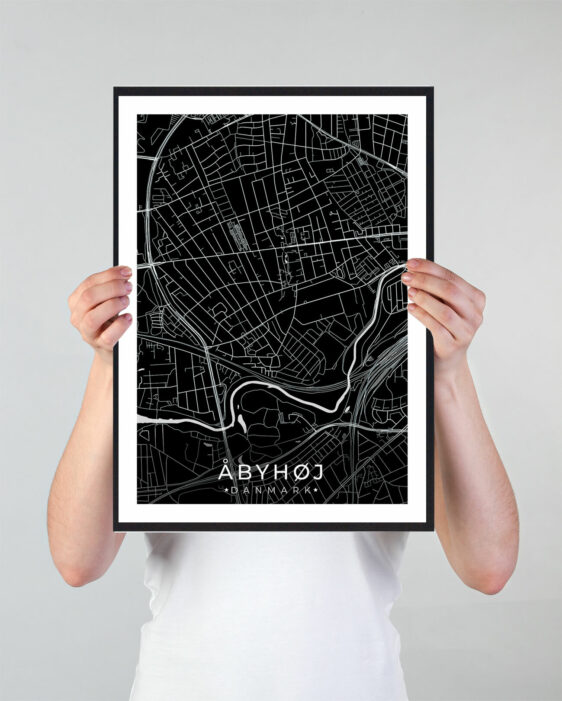 Åbyhøj bykort i stilrent plakat design. Denne Åbyhøj byplakat er med sort baggrund og viser Åbyhøj kortet fra sin smukkeste side