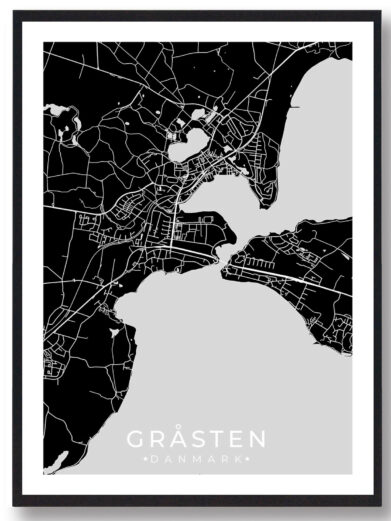 Gråsten bykort i stilrent plakat design. Denne Gråsteen byplakat er med sort baggrund og viser Gråsteen kortet fra sin smukkeste side