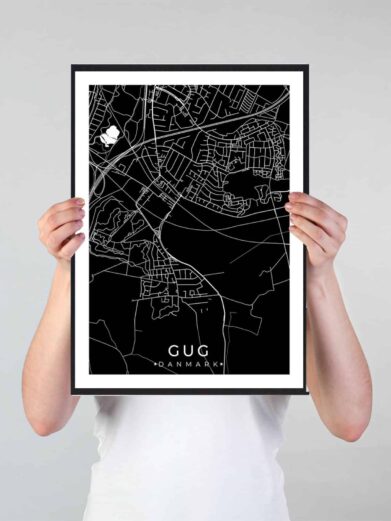 Gug bykort i stilrent plakat design. Denne Gug byplakat er med sort baggrund og viser Gug kortet fra sin smukkeste side