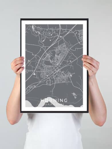 Hørning bykort i stilrent plakat design. Denne Hørning byplakat er med grå baggrund og viser Hørning kortet fra sin smukkeste side