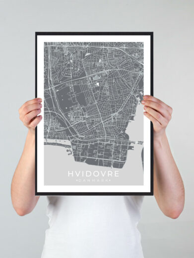 Hvidovre bykort i stilrent plakat design. Denne Hvideovre byplakat er med grå baggrund og viser Hvidovre kortet fra sin smukkeste side