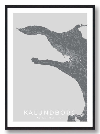 Kalundborg bykort i stilrent plakat design. Denne Kalundborg byplakat er med grå baggrund og viser Kalundborg kortet fra sin smukkeste side