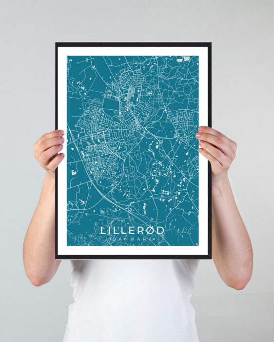 Lillerød bykort i stilrent plakat design. Denne Lillerød byplakat er med blå baggrund og viser Lillerød kortet fra sin smukkeste side