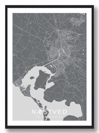 Næstved bykort i stilrent plakat design. Denne Næstved byplakat er med grå baggrund og viser Næstved kortet fra sin smukkeste side