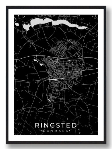 Ringsted bykort i stilrent plakat design. Denne Ringsted byplakat er med sort baggrund og viser Ringsted kortet fra sin smukkeste side