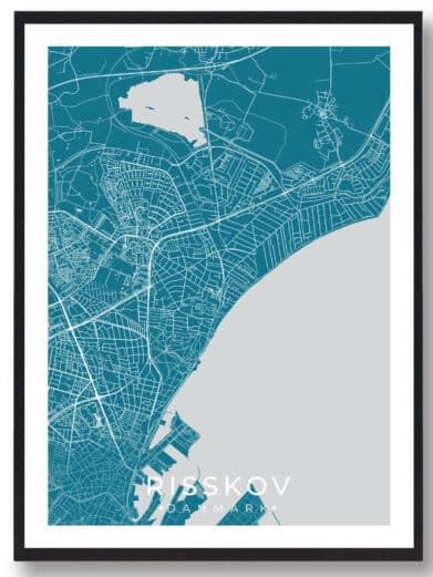 Risskov bykort i stilrent plakat design. Denne Risskov byplakat er med blå baggrund og viser Risskov kortet fra sin smukkeste side