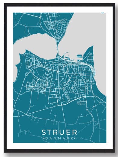 Struer bykort i stilrent plakat design. Denne Struer byplakat er med blå baggrund og viser Struer kortet fra sin smukkeste side