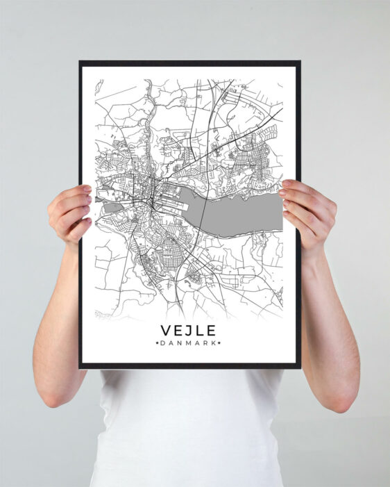 Vejle bykort i stilrent plakat design. Denne Vejle byplakat er med hvid baggrund og viser Vejle kortet fra sin smukkeste side