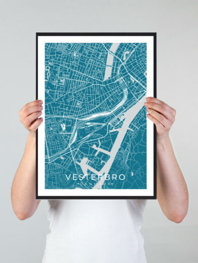 Vesterbro bykort i stilrent plakat design. Denne Vesterbro byplakat er med blå baggrund og viser Vesterbro kortet fra sin smukkeste side