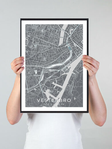 Vesterbro bykort i stilrent plakat design. Denne Vesterbro byplakat er med grå baggrund og viser Vesterbro kortet fra sin smukkeste side