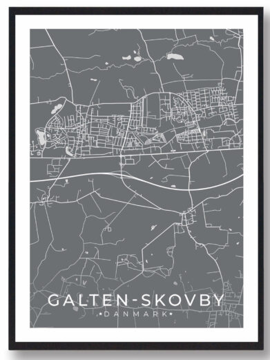 Galten-Skovby bykort i stilrent plakat design. Denne Galten-Skovby byplakat er med grå baggrund og viser Galten-Skovby kortet fra sin smukkeste side