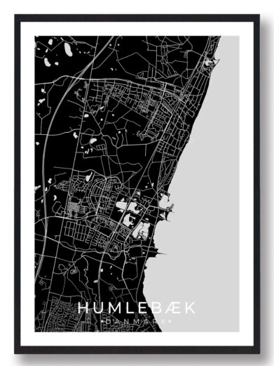 Humlebæk bykort i stilrent plakat design. Denne Humlebæk byplakat er med sort baggrund og viser Humlebæk kortet fra sin smukkeste side