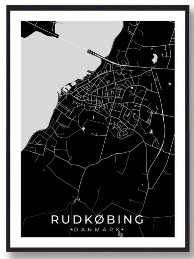 Rudkøbing bykort i stilrent plakat design. Denne Rudkøbing byplakat er med sort baggrund og viser Rudkøbing kortet fra sin smukkeste side