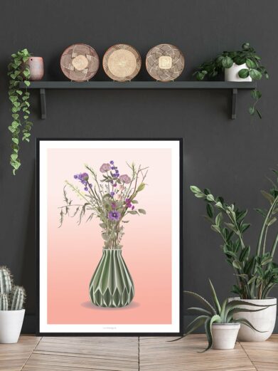 "Blomster i vase" plakat: A framed art print featuring purple and white flowers in a green vase against a pink backdrop.
