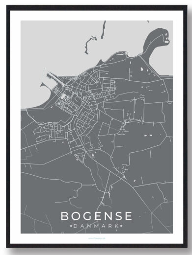 Bogense bykort i stilrent plakat design. Denne Bogense byplakat er med grå baggrund og viser Bogense kortet fra sin smukkeste side