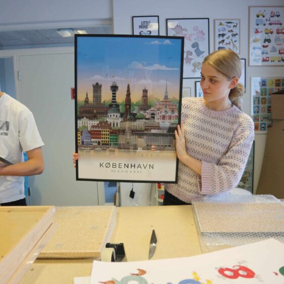 Byplakat af Danmarks hovedstad København med billede af nogle af de mest kendte attraktioner i København