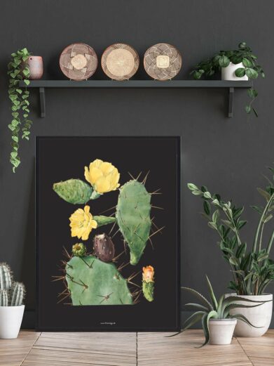 Kaktus Plakat: Watercolor cactus art print with yellow flowers, displayed in a stylish room setting, nature poster.