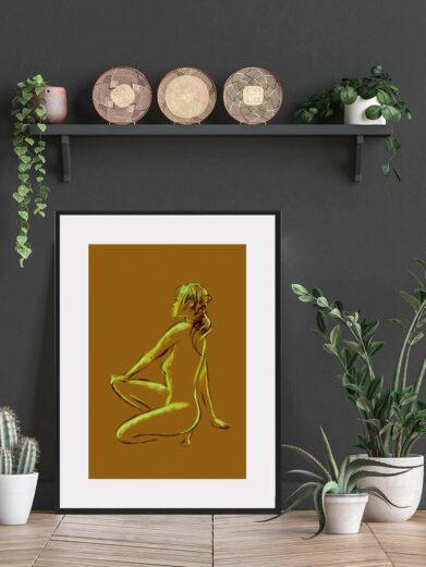 Gul croquis dame plakat: Golden-toned art print featuring a seated female figure sketch, modern and minimalist wall decor.