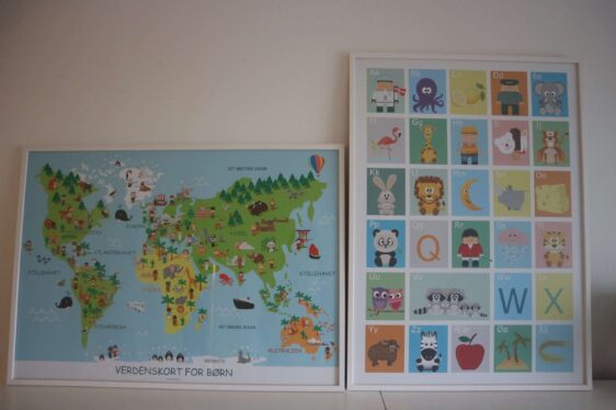 Verdenskort for børn og søde ABC-plakat