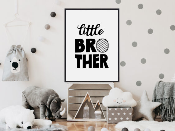 Little-brother-2 Børneplakat med teksten "little brother". Plakaten er i farverne sort-hvid, og passer perfekt til børneværelset.