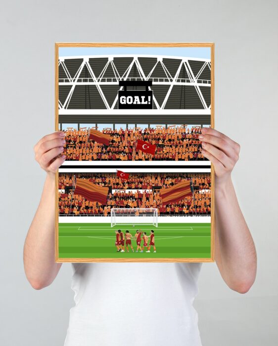 Galatasaray fodbold plakat, der viser spillere på banen på et stemningsfyldt stadion