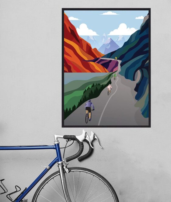 Cykelplakat med 4 cykelryttere der kører i bjergene. Tour de France plakaten som er en perfekt gaveide, der passer perfekt til alle som elsker at cykel