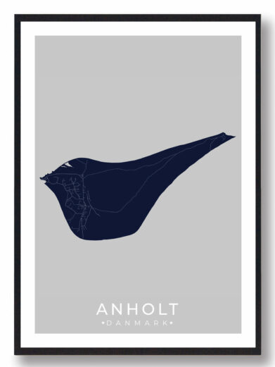 Mørkeblå Anholt plakat med kort over øen på grå baggrund. Minimalistisk design, ideel til vægdekoration. Dansk ø-kunst på tilbud!