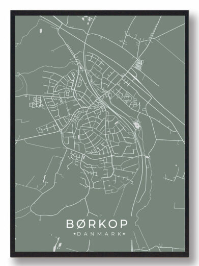 Børkop byplakat i stilrent design. Denne Børkop byplakat er med grøn baggrund og viser Børkop fra sin smukkeste side