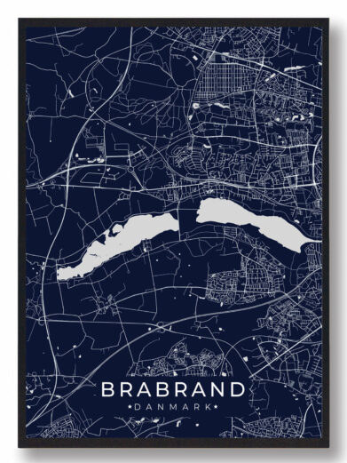 Brabrand byplakat i stilrent design. Denne Brabrand byplakat er med mørkeblå baggrund og viser Brabrand fra sin smukkeste side