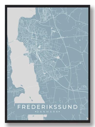 Frederikssund byplakat i stilrent design. Denne Frederikssund byplakat er med lyseblå baggrund og viser Frederikssund fra sin smukkeste side