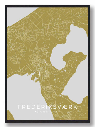 Frederiksværk byplakat i stilrent design. Denne Frederiksværk byplakat er med gul baggrund og viser Frederiksværk fra sin smukkeste side