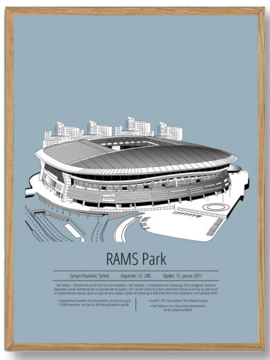 En stilfuld plakat, der fanger Galatasaray på RAMS Park. Den lyseblå baggrund skaber en let og inspirerende stemning, mens stadionets arkitektur og dynamik udstråler energi og passion, hvilket giver denne plakat en positiv og opløftende atmosfære.