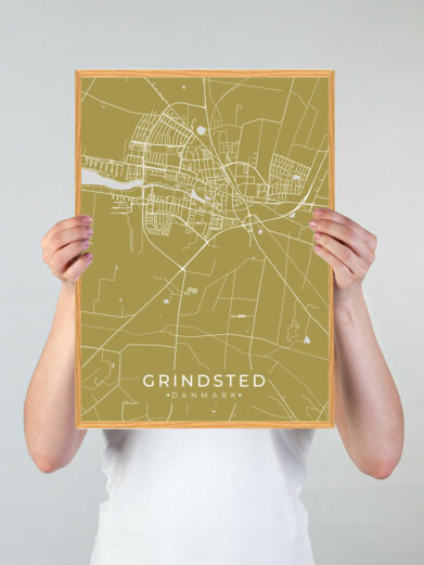 Grindsted by plakat med gul baggrund. Denne Grindsted plakat med området som motiv viser Grindsted fra sin smukkeste side