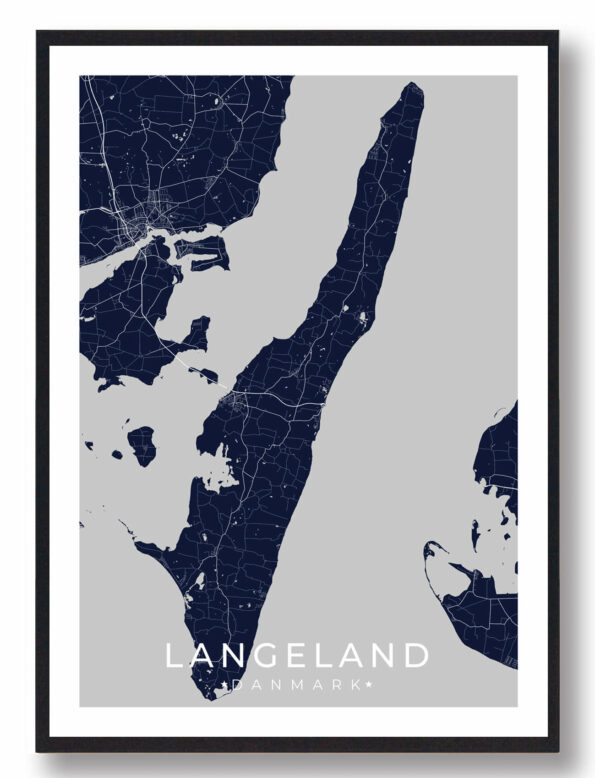 Langeland plakat i stilrent design. Denne Langeland byplakat er med mørkeblå baggrund og viser Langeland fra sin smukkeste side
