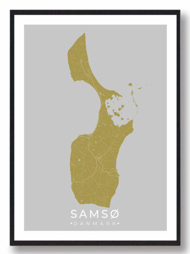 Samsø byplakat i stilrent design. Denne Samsø byplakat er med gul baggrund og viser Samsø fra sin smukkeste side