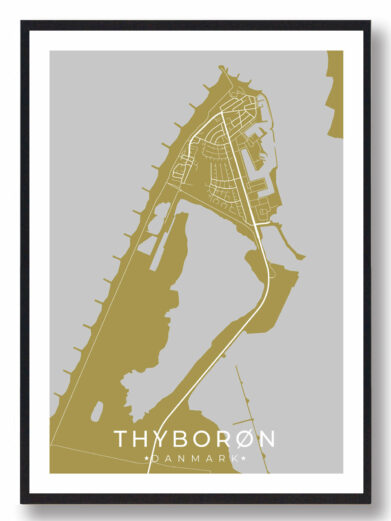 Thyborøn byplakat i stilrent design. Denne Thyborøn byplakat er med gul baggrund og viser Thyborøn fra sin smukkeste side