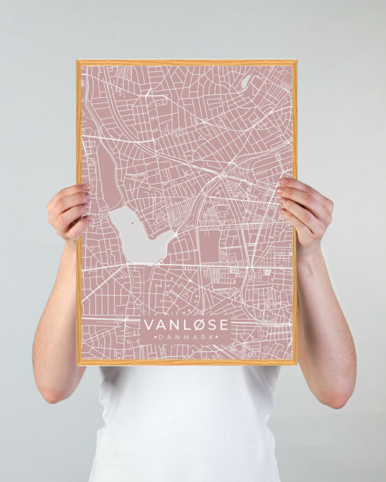 Vanløse byplakat i stilrent design. Denne Vanløse byplakat er med rosa baggrund og viser Vanløse fra sin smukkeste side