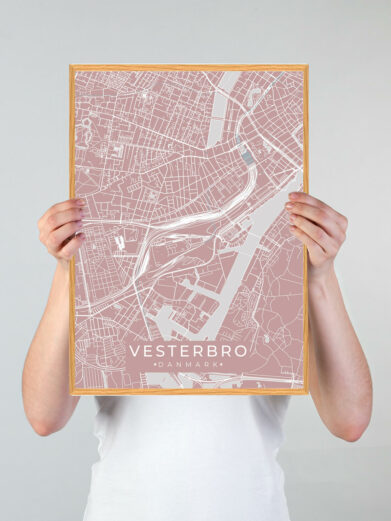 Vesterbro by plakat med lyserød baggrund. Vesterbro byplakaten viser Vesterbro fra sin smukkeste side