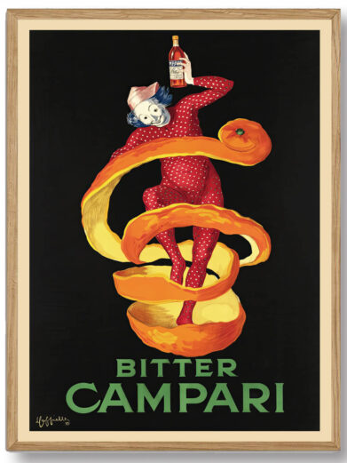 I "Bitter Campari" anvender Klee sin karakteristiske farvepalette til at udtrykke en stærk og kompleks følelse, der spejler drikkens dybe røde tone og bitre smag.