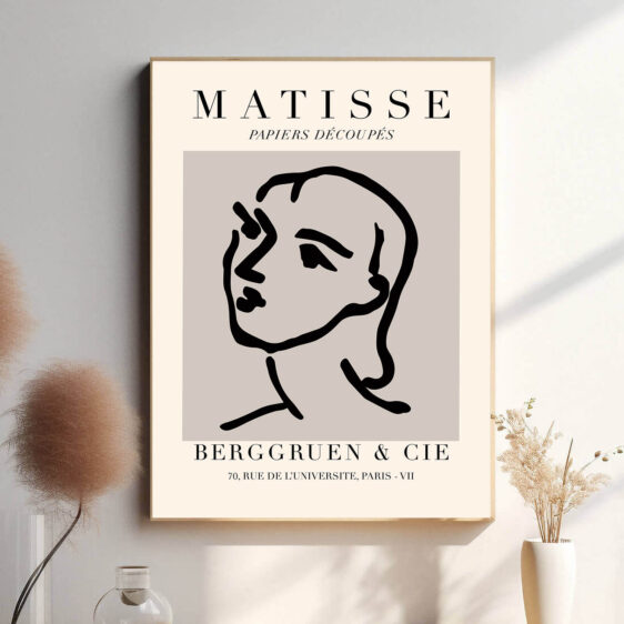 I Madame forvandler Matisse den portrætterede kvinde til en kombination af farve og form. Selvom ansigtet og kroppen er stiliseret, bevarer værket en følelse af personlighed og dybde.