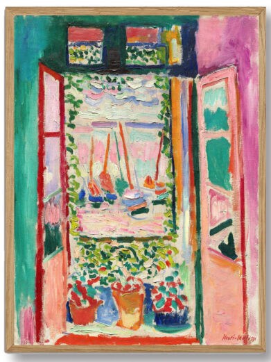The Open Window plakat skaber en visuel forbindelse mellem natur og interiør. Matisse’s grafiske stil og farvevalg giver plakaten en moderne og tidløs kvalitet, der reflekterer kunsten som både et vindue til verden og til den menneskelige oplevelse.