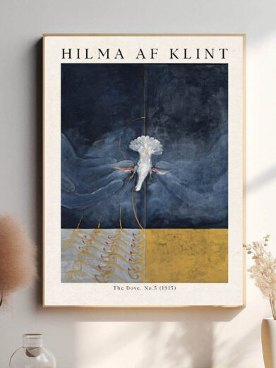 Duen, omgivet af dynamiske former og levende farver, virker som en kanal for spirituel energi. Hilma af Klint bruger cirkler og linjer til at symbolisere universets skjulte orden og den forbindelse, vi har til de højere sfærer. Hver penselstrøg føles som en manifestation af åndens bevægelse gennem stoffet.