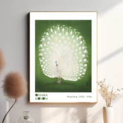 En imponerende plakat, der fanger Ohara Kosons Påfugl i al sin majestætiske skønhed. De strålende, farverige fjer står i kontrast til den blide baggrund og skaber et elegant billede, der fremhæver fuglens kongelige udstråling og naturlige pragt.