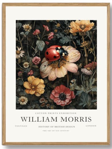 Morris’ Ladybug design tilføjer en livlig og delikat dimension til ethvert hjem. Med sin smukke detaljering og klare symbolik bringer plakaten naturens små vidundere til livs og giver et friskt, farverigt og glædeligt element til indretningen.