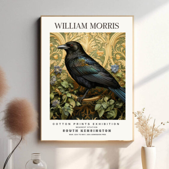 Morris’ Raven design fanger ravnens naturlige skønhed og mystik med sine omhyggelige detaljer. Ravnen, ofte forbundet med visdom og mystik, tilføjer både en symbolsk og naturlig elegance til hjemmet. Dette design giver et sofistikeret og tankevækkende element til rummet.
