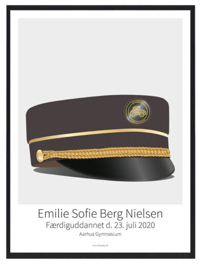 En sort landmandsstudenterhue står elegant i midten af en grå baggrund, med plads til navn, dato og skolens navn under huen. Det enkle design og de personlige detaljer giver plakaten et stolt og tidløst udtryk.