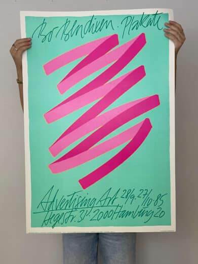 Bo Bendixen plakat med pink striber på mintgrøn baggrund. Vintage stil, unikt design. Perfekt til kunstelskere.