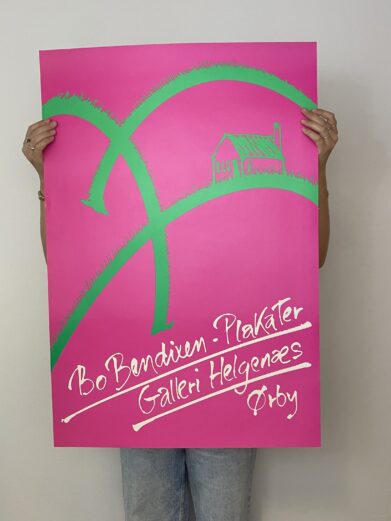 Bo Bendixen plakat i pink med grønne illustrationer. Kunst fra Galleri Helgenæs Ørby. Limited edition.
