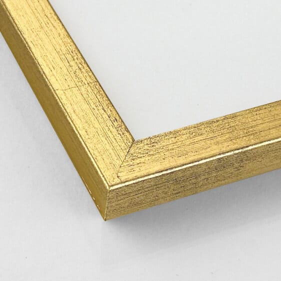 Detalje af en luksuriøs guld ramme fra Hoei Denmark. Elegant design og høj kvalitet træramme. Perfekt til dine billeder!